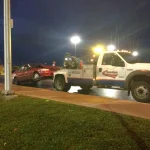 24 hour tow truck Ottawa responding to late night roadside emergency