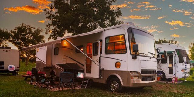 What to Expect from Our RV Towing & Recovery Services